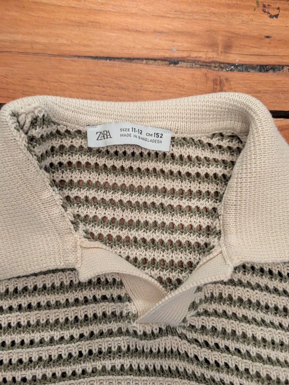 Sweater Collared Shirt - Picture 5 of 5